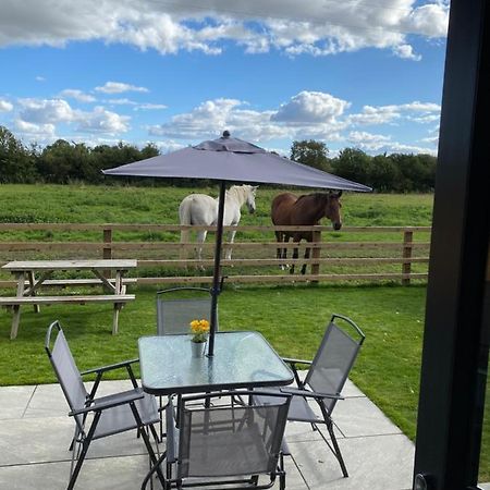 Mowbray Cottages & Glamping South Kilvington Exterior foto